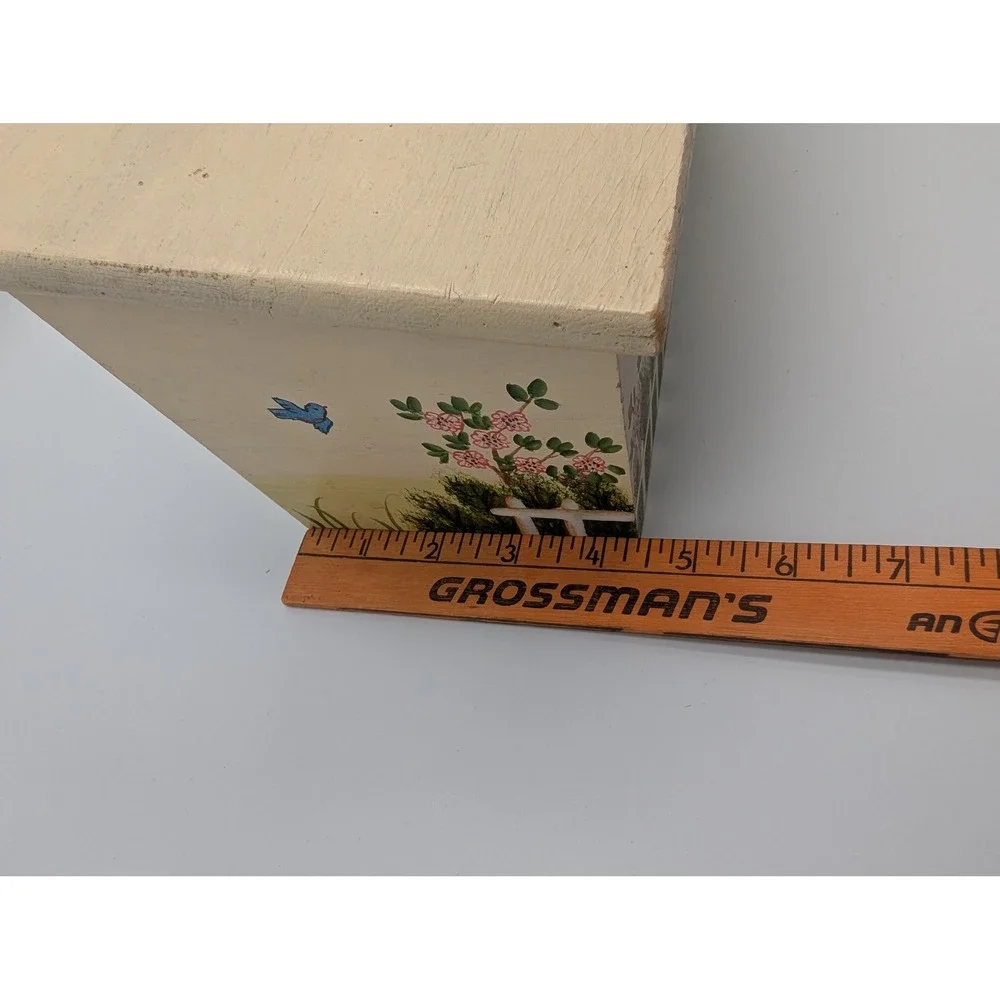Vintage Cottagecore Wood Recipe Box Cream Hand Painted Garden Scene